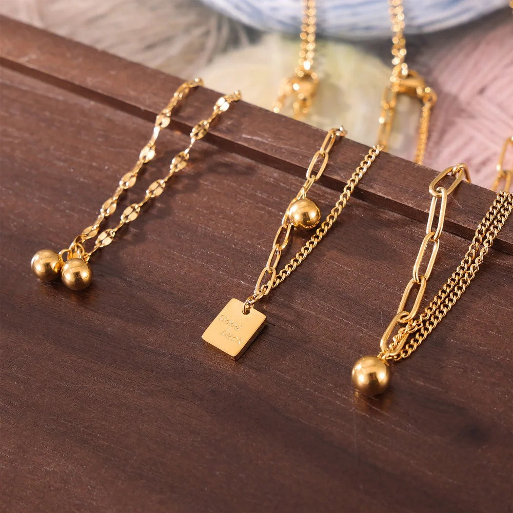 18K Gold noble and elegant small square Good Luck round ball design light luxury style anklet