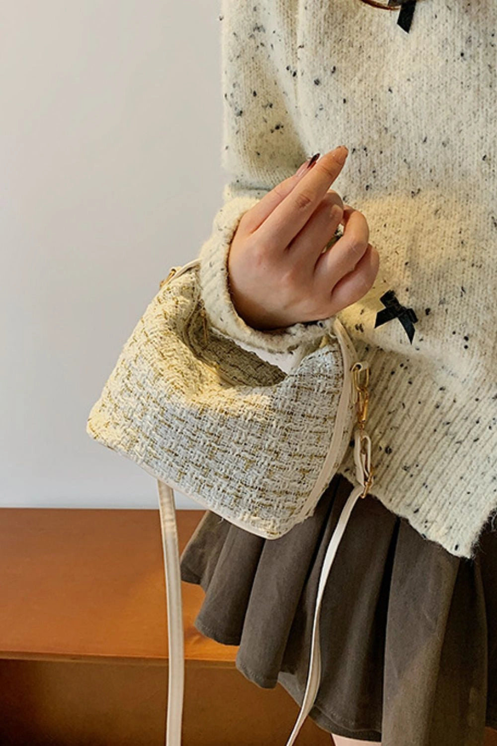 Elegant Tweed Shoulder Bags