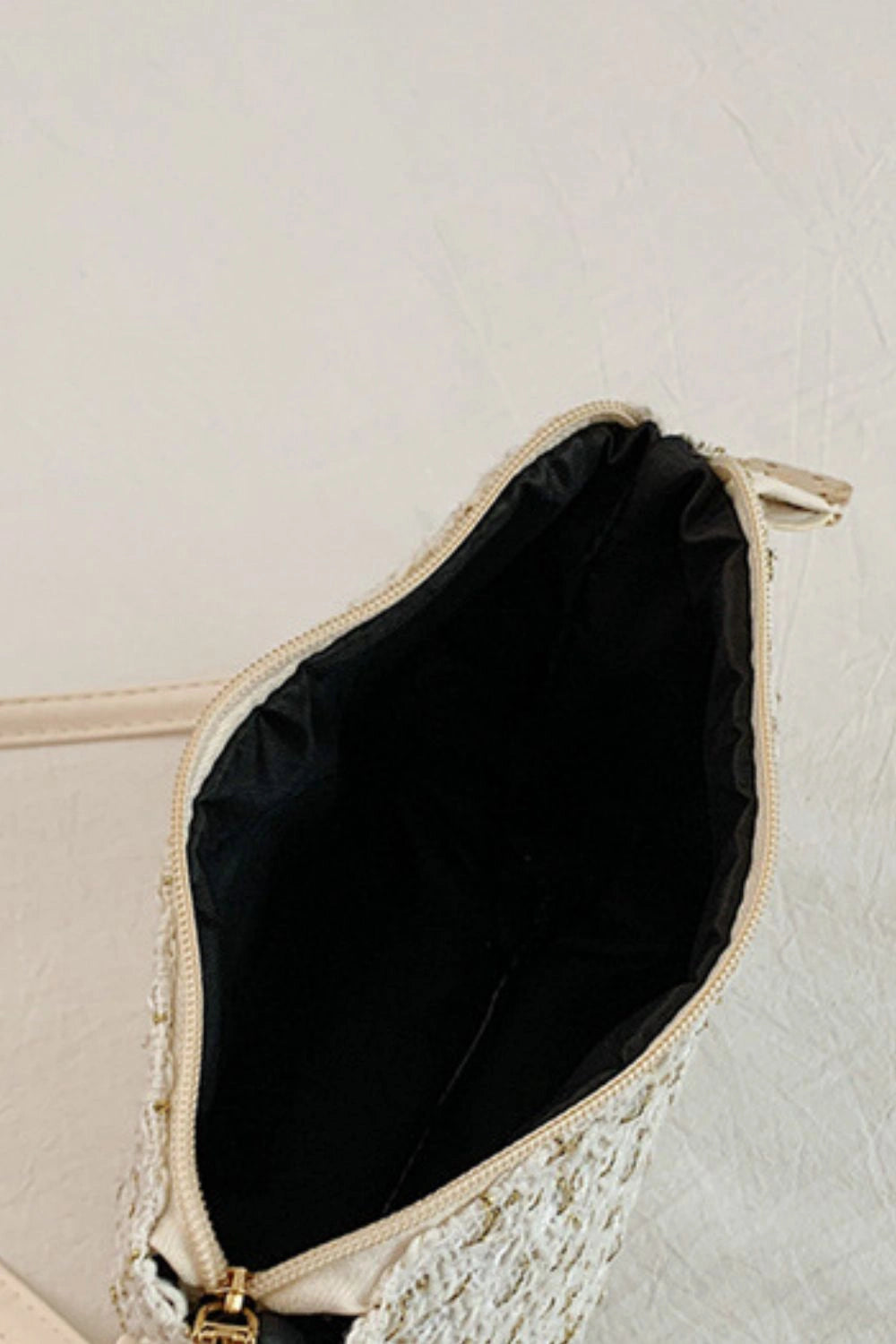 Elegant Tweed Shoulder Bags