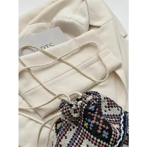 Boho Chic Tassel Spaghetti Strap Shoulder Bag for Summer Adventures