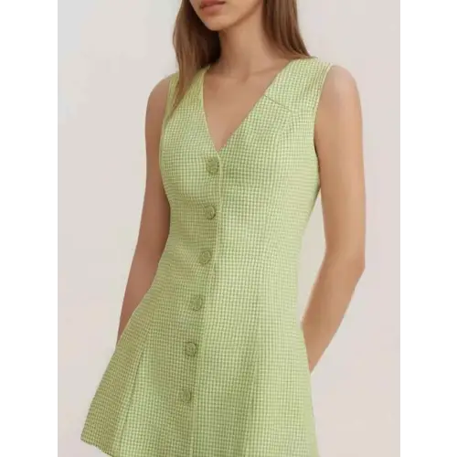 Buttoned Easy-Care Polyester Spandex Blouse for Effortless Style and Comfort Matcha Color