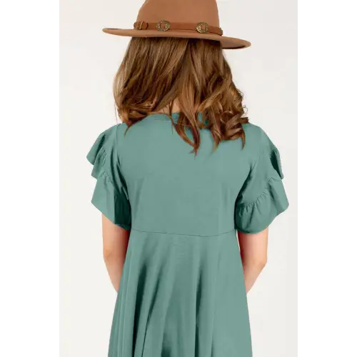 Charming Girl's Petal Sleeve Dress with Ruffles and Hat