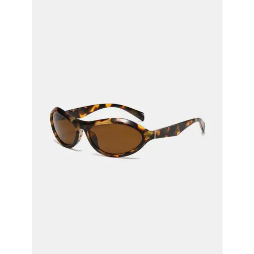 Black Framed Cat Eye Polycarbonate Sunglasses with Pink Lenses