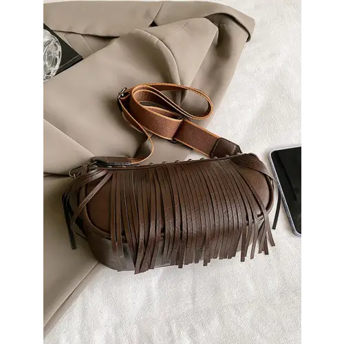 Chic Leather Fringe Studded Crossbody Bag for Stylish Adventures