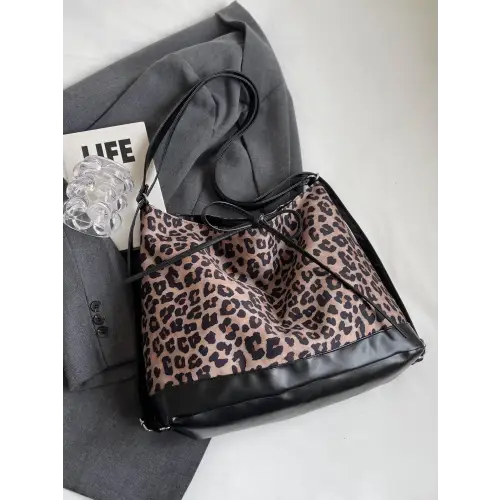 Chic Leopard Dual Purpose Crossbody Bag for Trendy Style