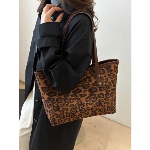 Chic Leopard Polyester Tote Bag with Stylish Brown Straps