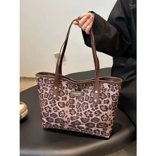 Chic Leopard Polyester Tote Bag with Stylish Brown Straps