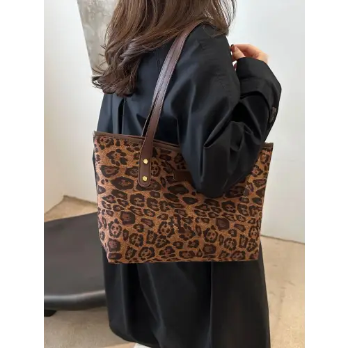 Chic Leopard Polyester Tote Bag with Stylish Brown Straps