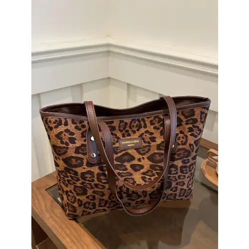 Chic Leopard Polyester Tote Bag with Stylish Brown Straps
