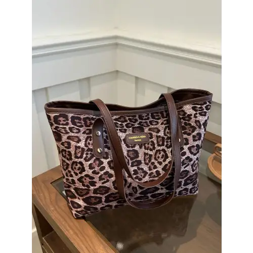 Chic Leopard Polyester Tote Bag with Stylish Brown Straps