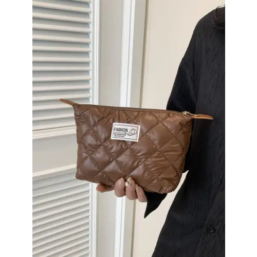 Chic Solid Quilted Clutch Set for a Stylish Touch