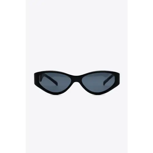 Chic Temple Cat Eye Sunglasses with Gold Chain Detail