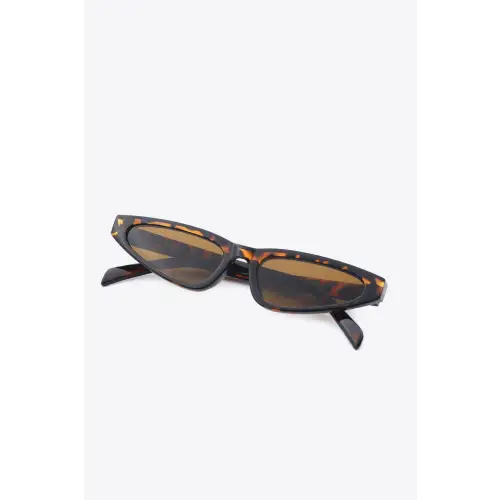 Chic Tortoiseshell UV400 Cat Eye Sunglasses with Polycarbonate Frame