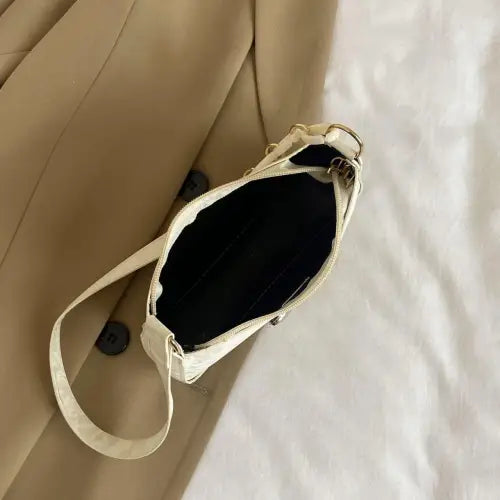 Chic Bow PU Leather Shoulder Bag for Stylish Looks