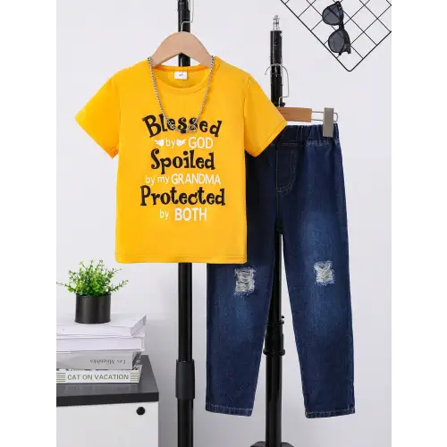 Cozy Graphic Set Gold