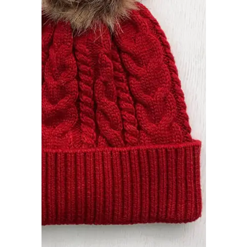 Innovative Cable-Knit Pompom Hat