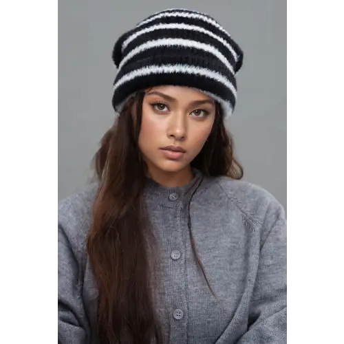 Fuzzy Contrast Striped Thermal Hat