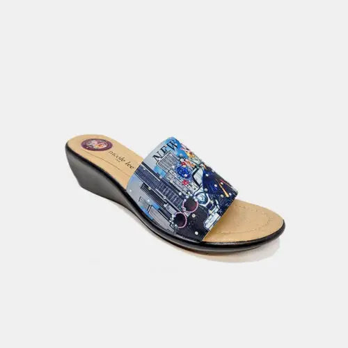New York USA Rhinestone Wedge Slippers Success In New York