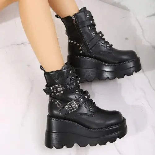 Edgy Wedge Boots Black