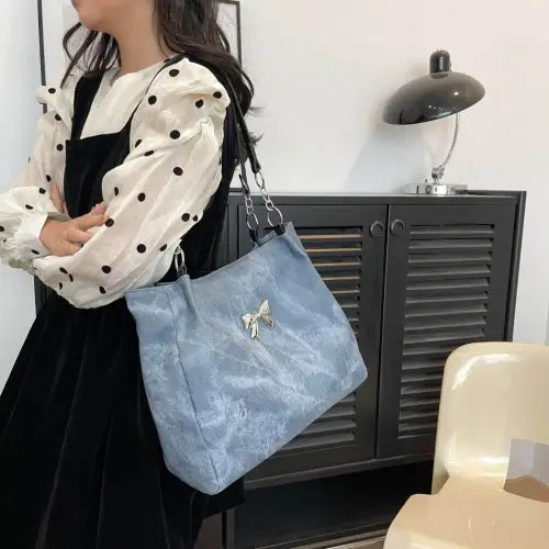 Elegant Bow Medium Tote Bag