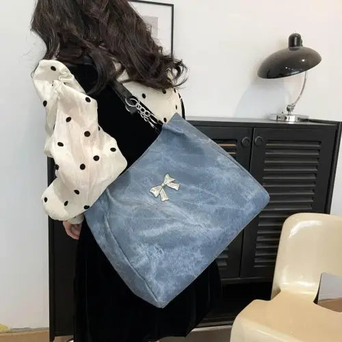 Elegant Bow Medium Tote Bag