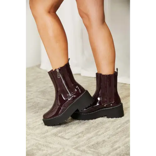 Forever Link Zip Boots