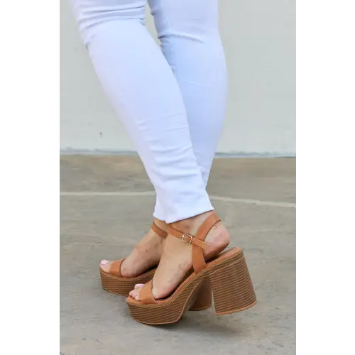 Elevate Your Style with Feel Platform Heel Sandals