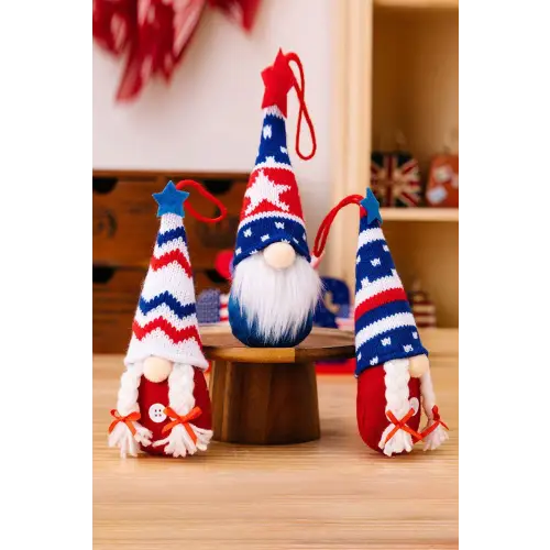 Knit Hanging Gnomes