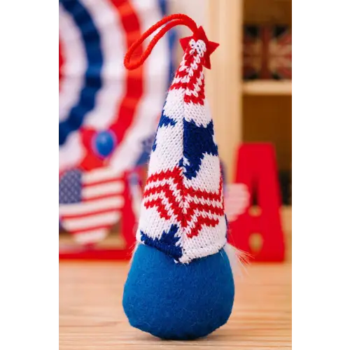 Knit Hanging Gnomes