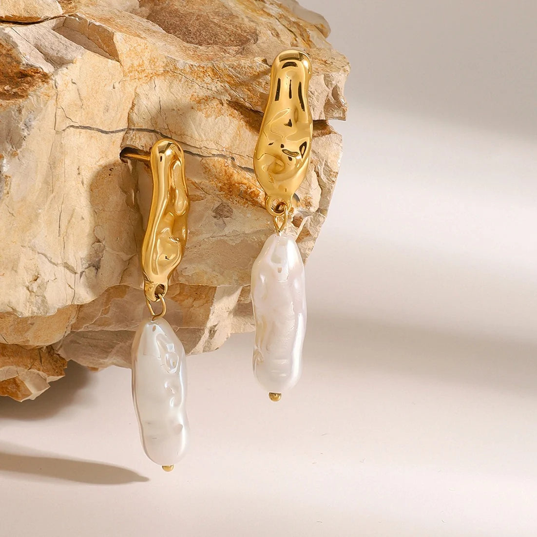 Geometric Pearl Earrings