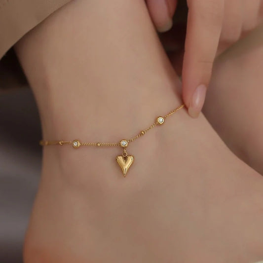 Gold Exquisite and Fashionable Heart with Crystal Design Versatile Anklet Only