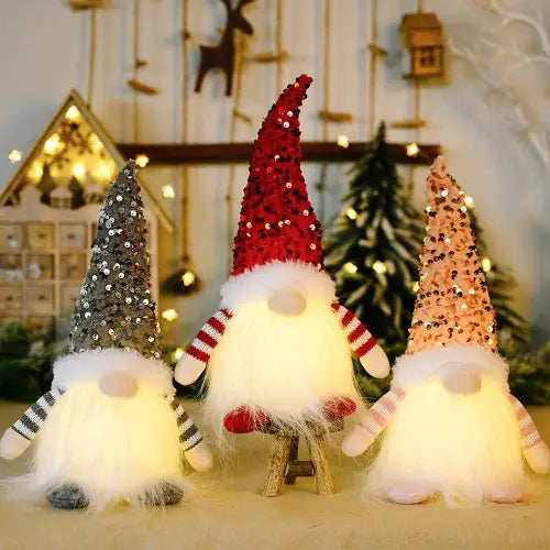 Holiday Faceless Gnomes