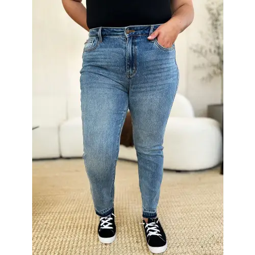 Magic Basic Jeans Medium