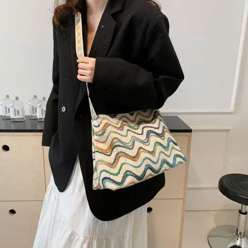 Medium Shoulder Bag