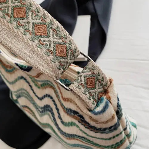 Medium Shoulder Bag