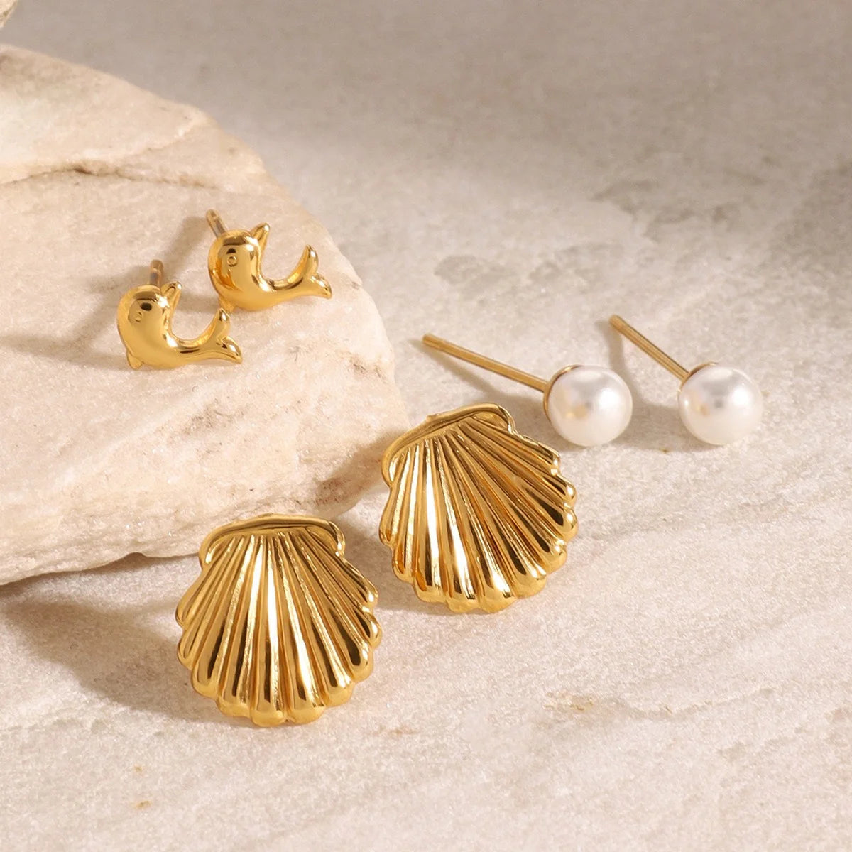 Ocean Dolphin Pearl Earrings