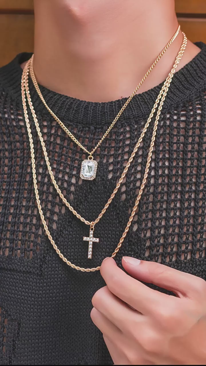 Elevate Your Style with the Gold 18K Three-Layer Stacked Necklace Set 