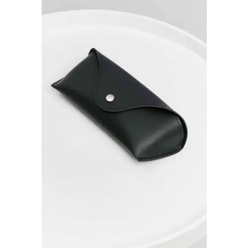 Sleek Black Cat Eye Sunglasses with Acetate Lens