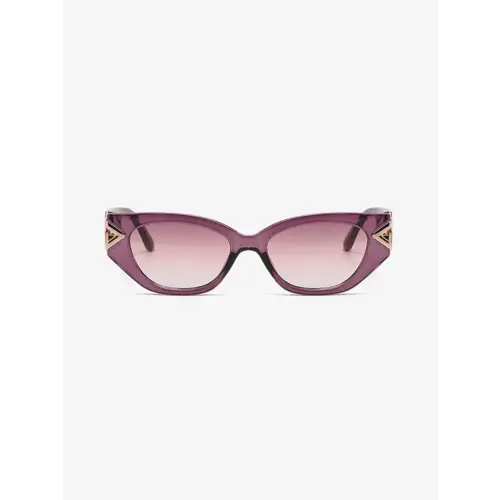 Sleek Black Cat-Eye Sunglasses with Gold Accents in Polycarbonate Frame