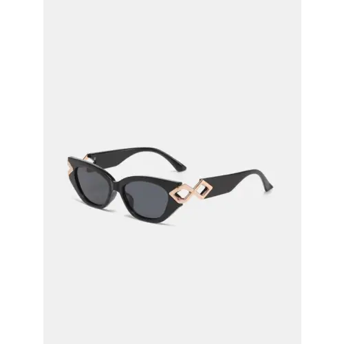 Sleek Black Cat-Eye Sunglasses with Gold Accents in Polycarbonate Frame