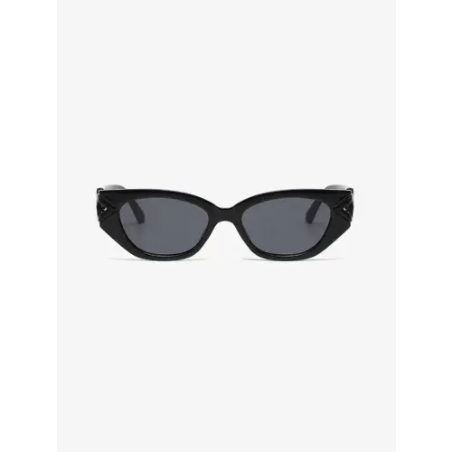 Sleek Black Cat-Eye Sunglasses with Gold Accents in Polycarbonate Frame