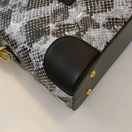 Sleek Leather Snakeskin Print Crossbody Bucket Bag