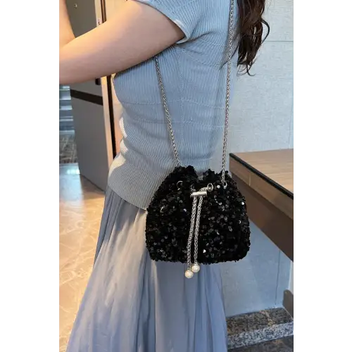 Sparkle in Style with Sequin Chain Drawstring Bucket Bag