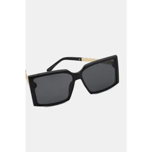 Stylish Black Square Sunglasses with Durable Polycarbonate Frame