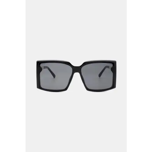 Stylish Black Square Sunglasses with Durable Polycarbonate Frame