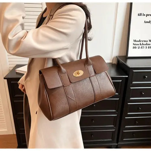 Stylish Brown Leather Shoulder Bag