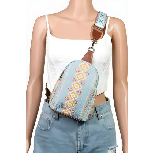 Fame Geometric Crossbody Light Blue One Size