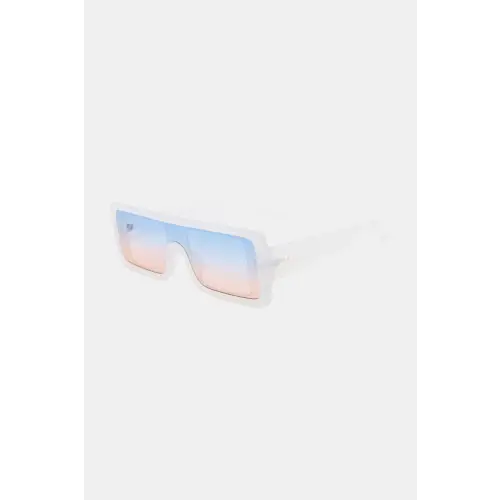 Stylish Gradient-Tinted Rimless Rectangle Sunglasses with Polycarbonate Frame