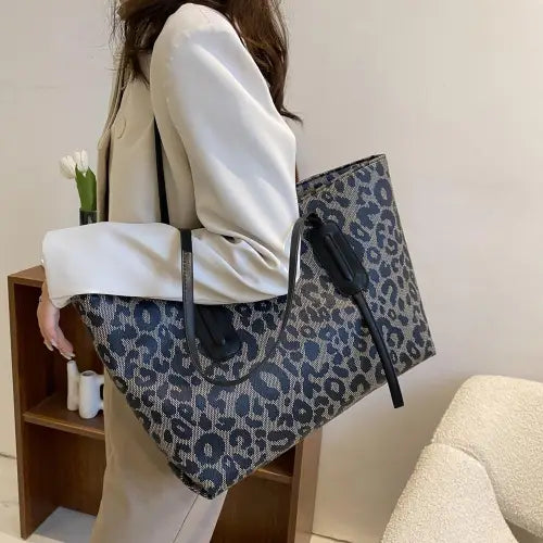 Stylish Leather Leopard Tote Bag for Fashion-Forward Shoppers