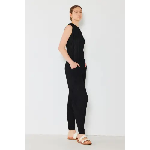 Drop Crotch Jogger